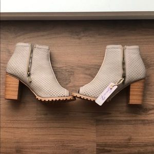 NWT peep toe summer booties. Size 11.